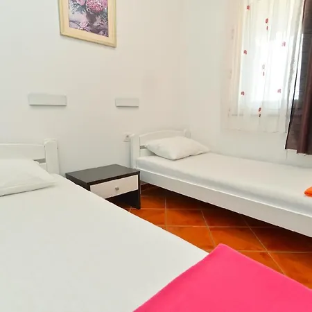 Lägenhet Fuer 5 Personen Ca 55 Qm In Pula-fondole, Istrien Istrische Riviera